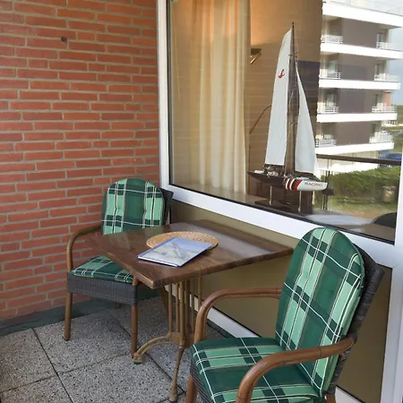 Atrium, App 13